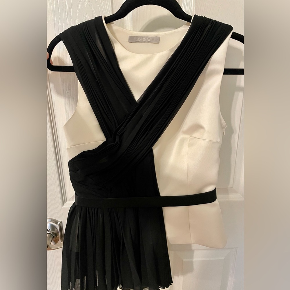 Jason Wu Ivory Vest Top with Black Drape Size 6